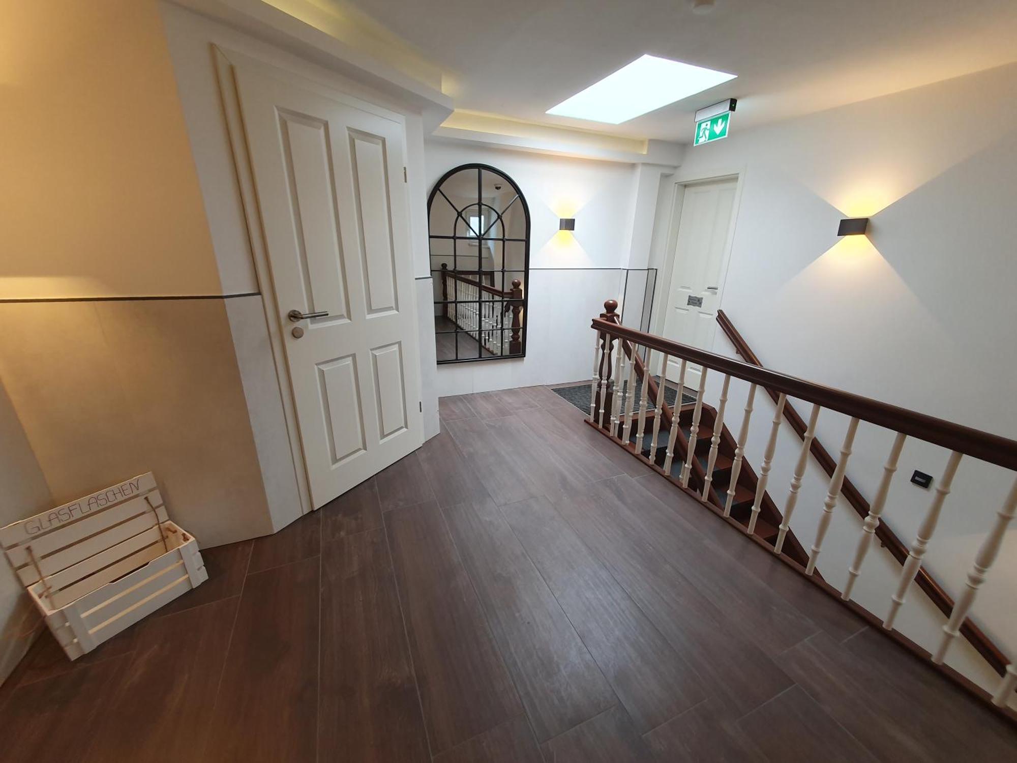 Neumuehler Hof- Ferienwohnung "Benjamin" Mit Grosser Privater Dachterasse Und Guter Anbindung In Die City 슈베린 외부 사진